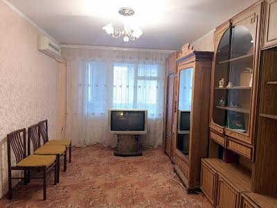 квартира по адресу Героев просп., 11
