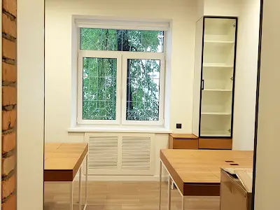 комерційна за адресою Паньківська вул., 3