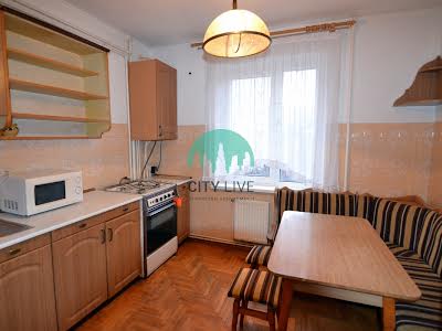 квартира по адресу Молодёжная ул., 56