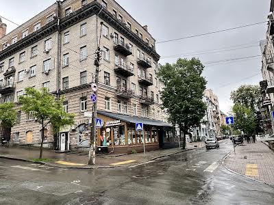 квартира за адресою Олександра Кониського вул., 83/85