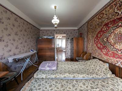 квартира за адресою Празька вул., 27