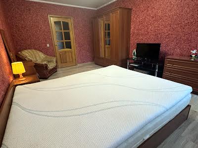 квартира по адресу Верховной Рады бульв., 19