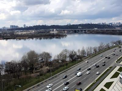 квартира по адресу Днепровская наб., 17в