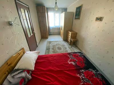 квартира по адресу Любомира Гузара просп. (Космонавта Комарова), 24