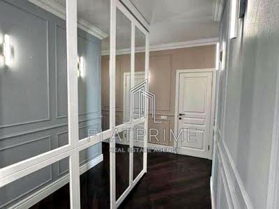 квартира за адресою Регенераторна вул., 4 к11