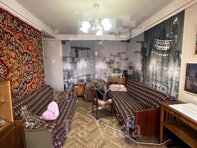 квартира за адресою Митрополита Василя Липківського вул. (Урицького), 11