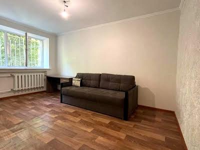 квартира за адресою Радісна вул., 7