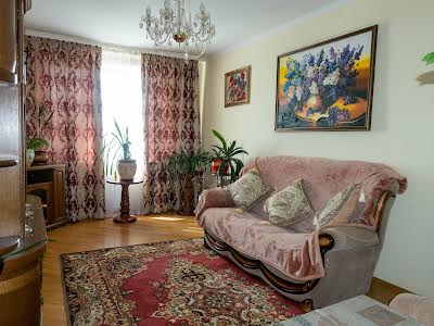 квартира за адресою Левка Лук'яненка вул. (Маршала Тимошенка), 1-В