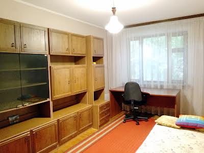 квартира по адресу Гонгадзе Георгия просп. (Советской Украины), 32-Е