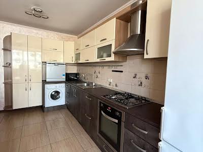 квартира по адресу Миру ул., 40