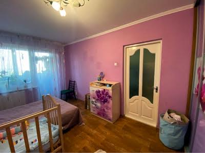 квартира по адресу Набережна Перемоги, 130