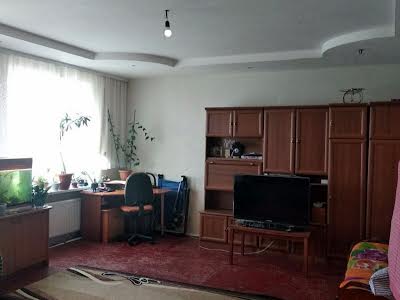 будинок за адресою Леся Курбаса вул.