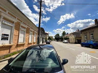 будинок за адресою Міклоша Берчені вул.