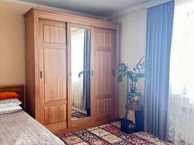квартира за адресою Заводська вул., 56б