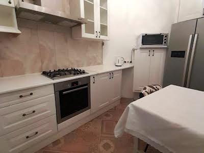 квартира за адресою Свободи просп. (), 24