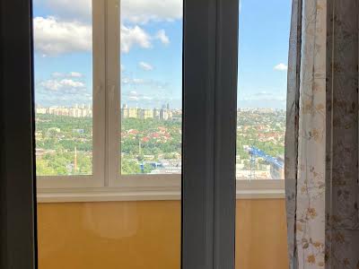 квартира за адресою Михайла Максимовича вул. (Онуфрія Трутенка), 3-Г