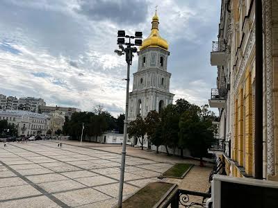 квартира по адресу Киев, Владимирская ул., 20/1