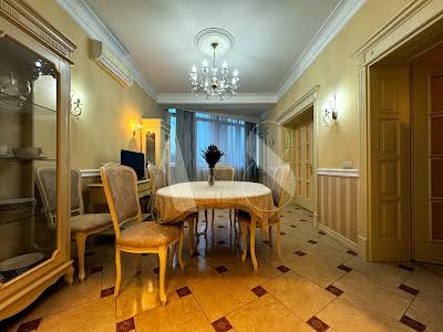квартира за адресою Таджицька вул., 1