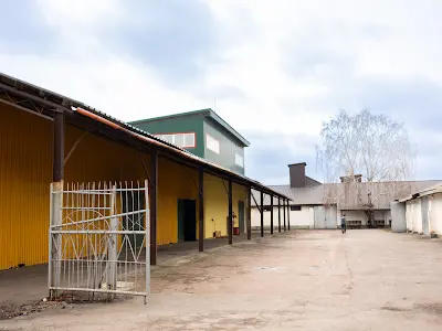 комерційна за адресою Шевченка, 1