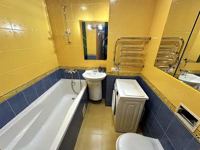 квартира за адресою Федора Ернста вул., 6
