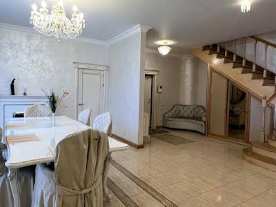 квартира за адресою Євгена Коновальця вул. (Щорса), 32Г