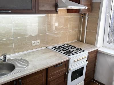 квартира за адресою Академіка Доброхотова вул., 7