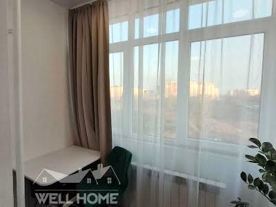 квартира за адресою Боголюбова вул., 13-Б