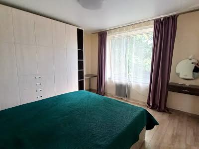 квартира за адресою Дніпро, Лоцманський узвіз, 9
