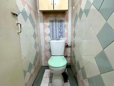 квартира за адресою Космонавтів просп., 78