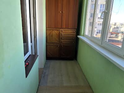 квартира за адресою Райдужний масив вул., 16/1