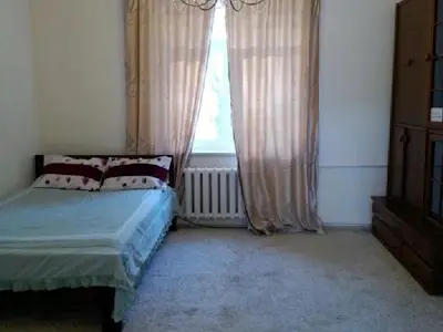 квартира за адресою Луцького, 10