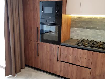 квартира за адресою Леся Курбаса вул., 10