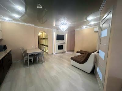 квартира за адресою Білогірська вул., 18-Г