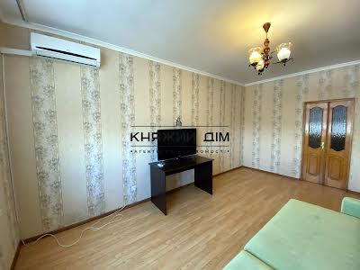квартира по адресу Авиаконструктора Игоря Сикорского ул. (Танковая), 4-Д