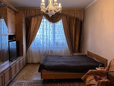 квартира по адресу Симона Петлюры ул. (Черняховського), 19