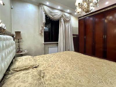 квартира по адресу Кропивницкого ул., 8