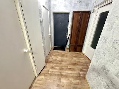 квартира за адресою Каштанова вул., 1/9