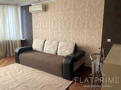квартира за адресою Олени Пчілки вул., 6