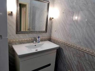 квартира за адресою Солом'янська вул., 15а