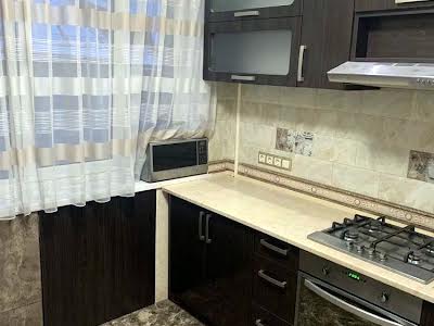 квартира по адресу Довбуша ул., 1