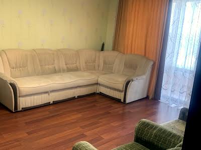 квартира за адресою Шкільна вул., 22-Б