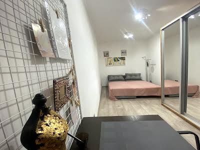квартира за адресою Європейська пл. (Катерининська), 48