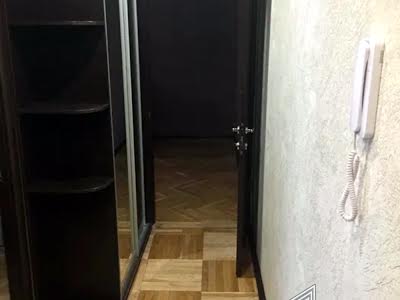 квартира за адресою Олега Мудрака вул. (Генерала Наумова), 37