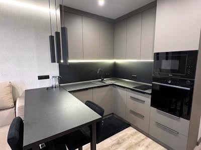 квартира за адресою Володимира Моссаковського вул. (Клари Цеткін), 7