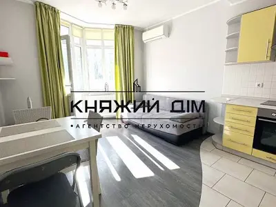 квартира по адресу Митрополита Василия Липковского ул. (Урицкого), 18