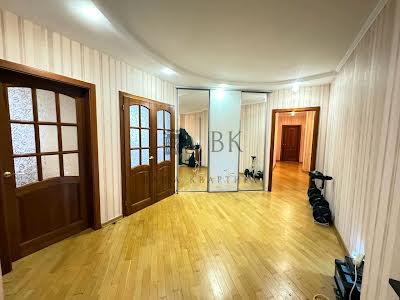 квартира по адресу Генерала Геннадия Воробьёва ул. (Курська), 13-Е