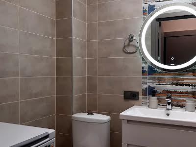 квартира за адресою Соборна вул., 126/10