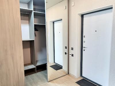 квартира за адресою Ревуцького вул., 40б