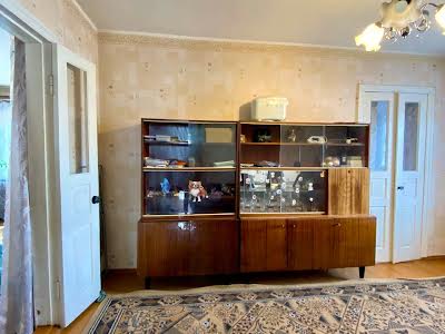 будинок за адресою Гвоздична вул., 45