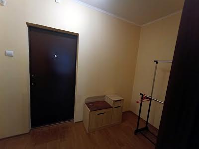 квартира за адресою Софії Русової вул., 3
